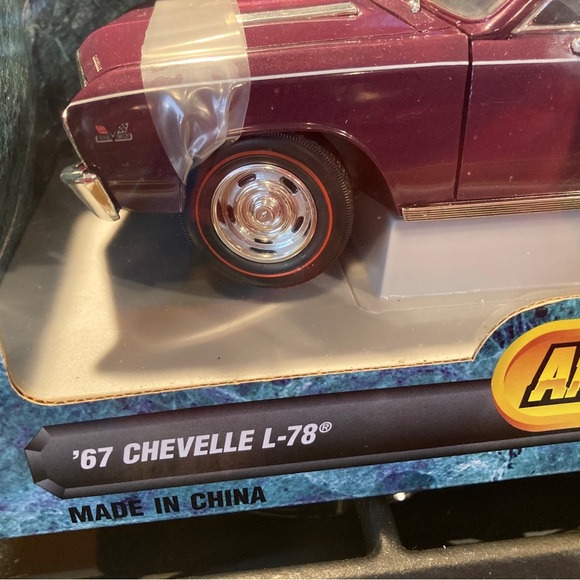 Ertl 1967  Chevelle L78 purple toys r us limited store edition - Picture 3 of 5